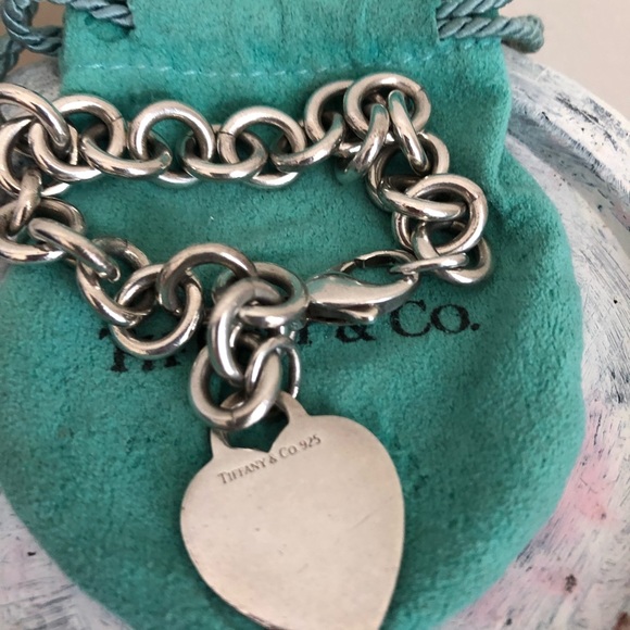 Authentic Tiffany & Co. Heart Tag Chain Bracelet - Picture 3 of 4